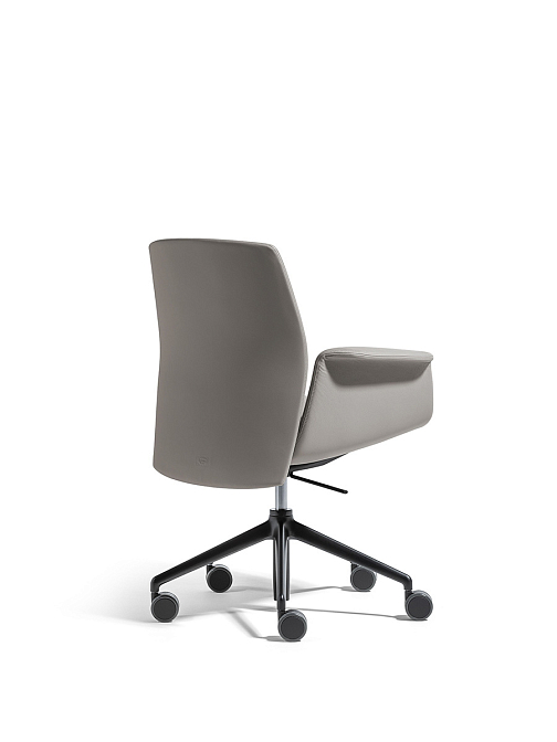 Downtown Conference | 360° chair