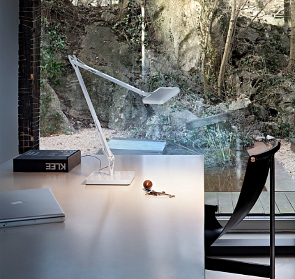 Kelvin Table Led Edge
