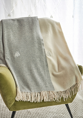 Leo Cashmere с вышивкой серый