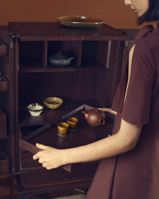 Teahouse Cabinet