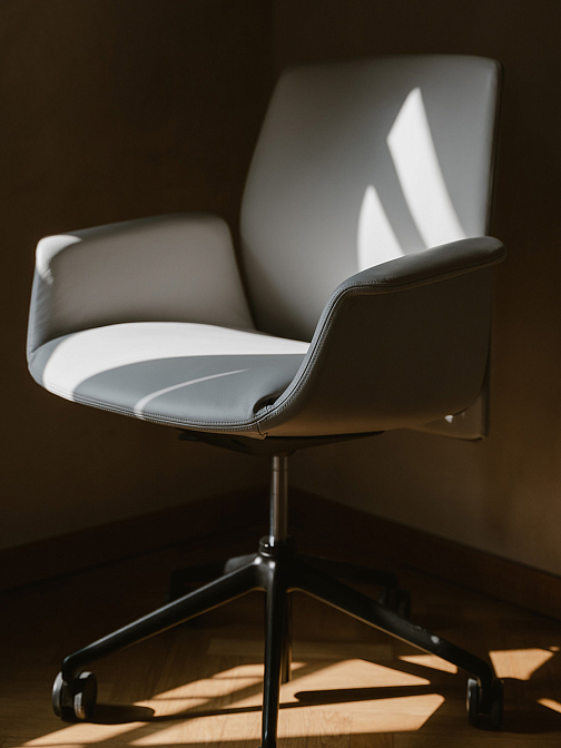 Downtown Conference | 360° chair