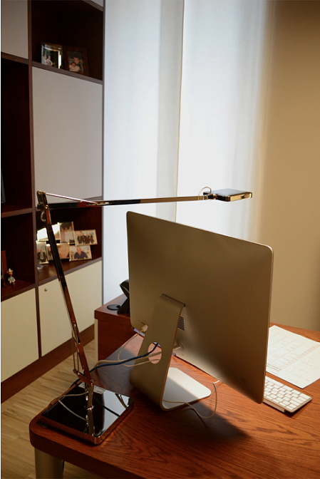Kelvin Table Led Edge